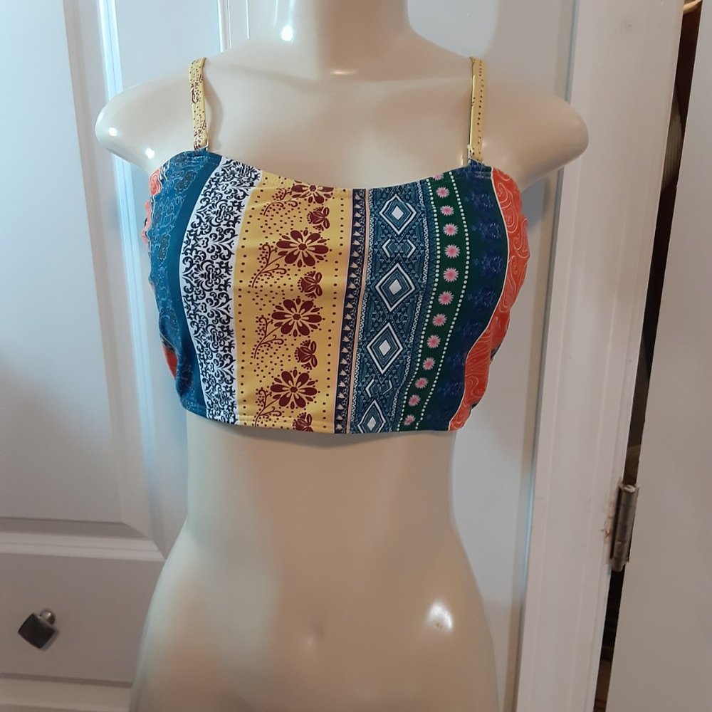 NWOT Shein Ethnic Print Bandeau Bra Bikini Top w Lace-up Back Detail